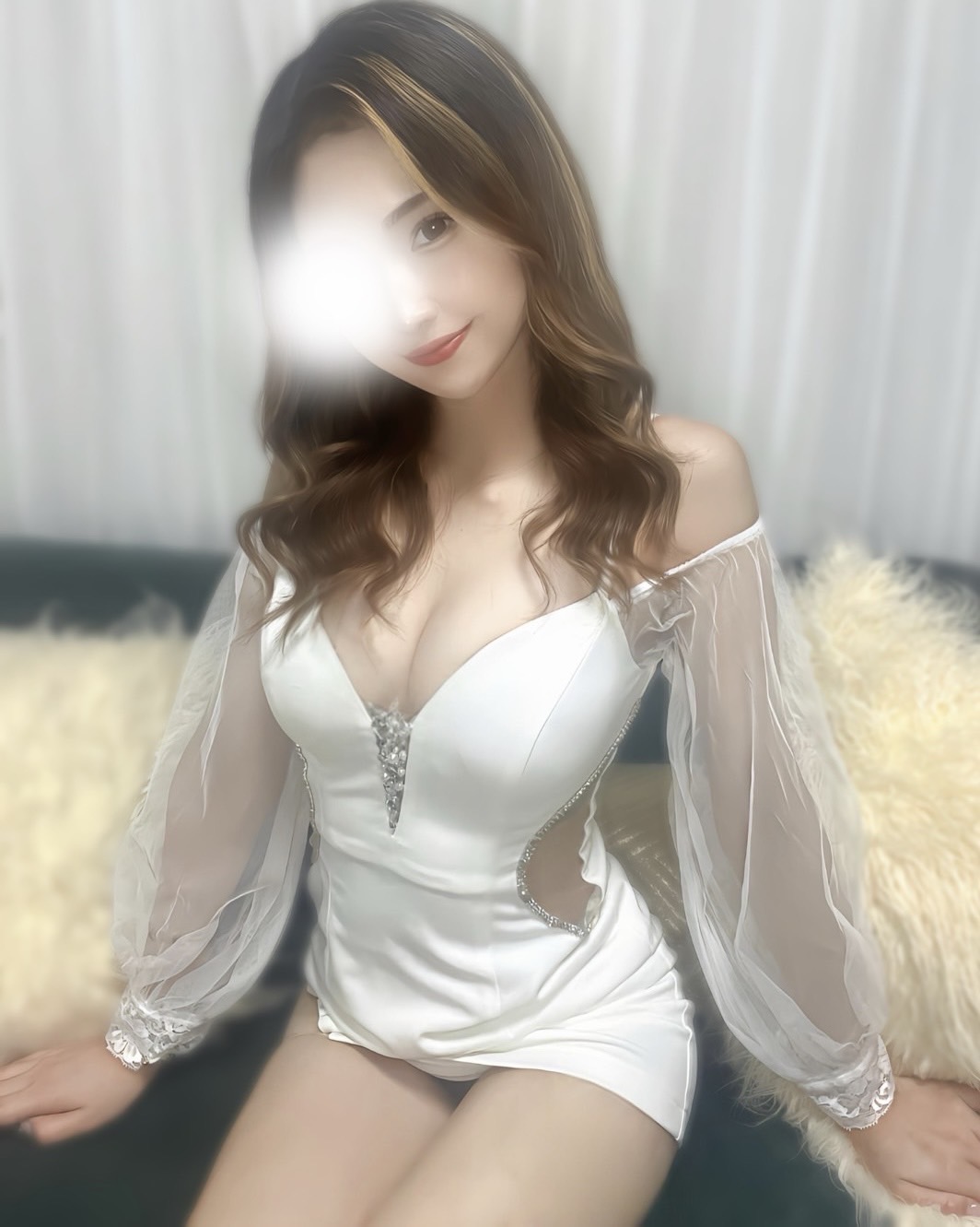 葉月 しおり